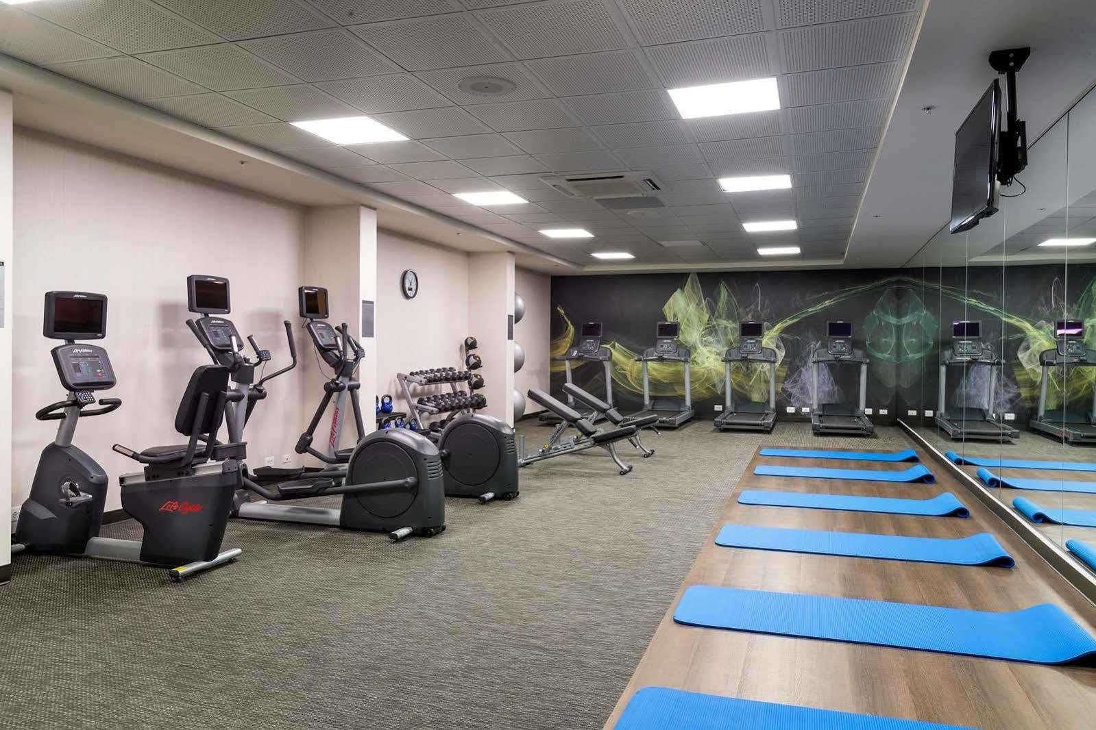 Wyndham Garden At Hotel 3*