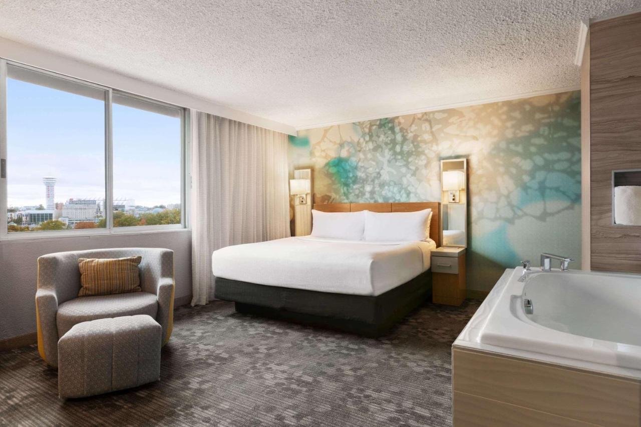 Wyndham Garden At Hotel Niagara Falls